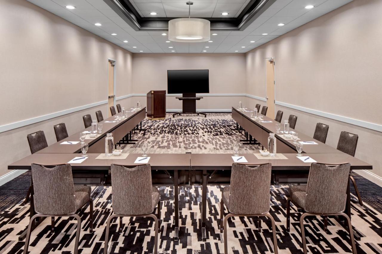 Delta Hotels By Marriott Minneapolis Northeast מראה חיצוני תמונה