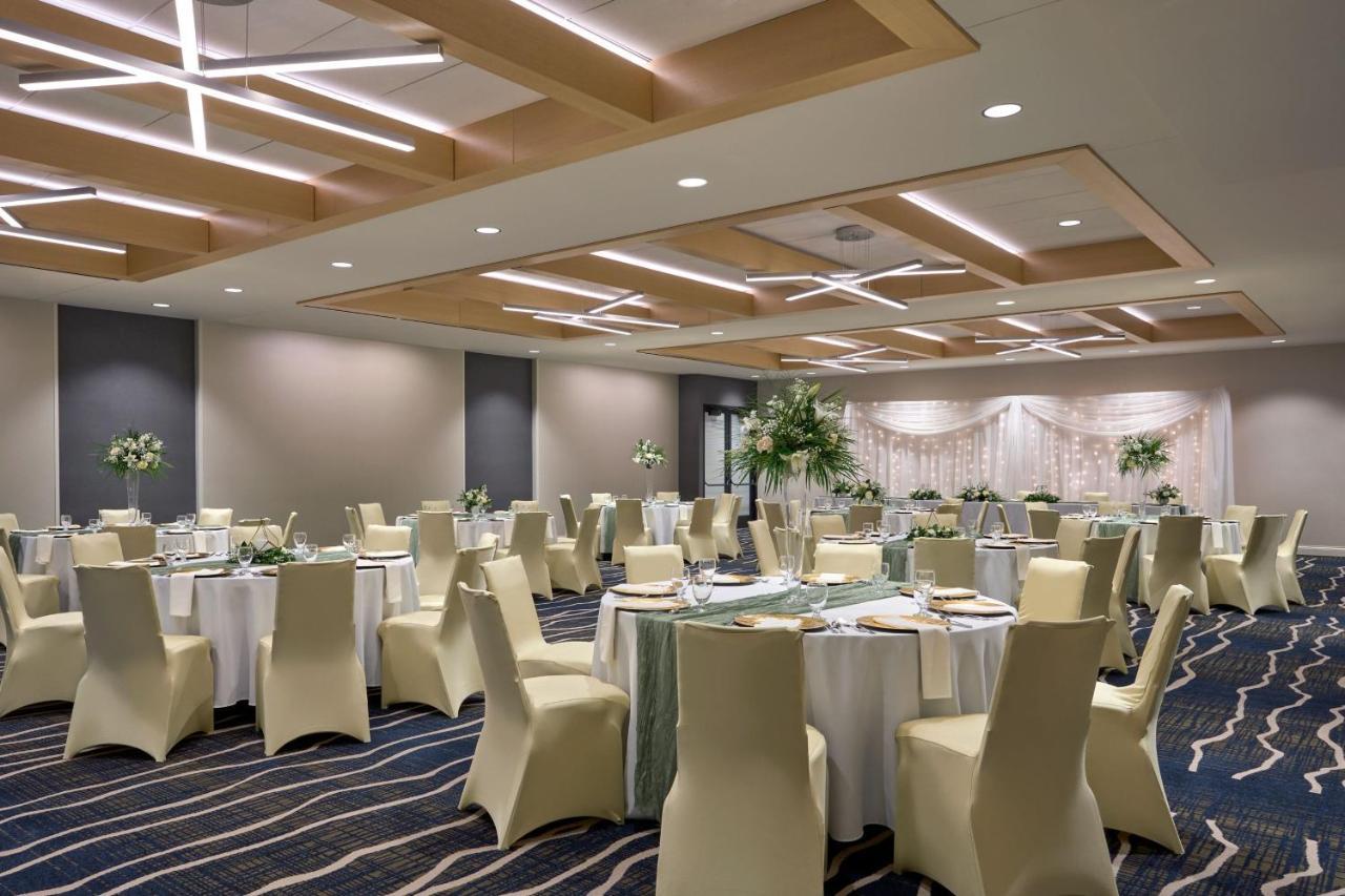 Delta Hotels By Marriott Minneapolis Northeast מראה חיצוני תמונה