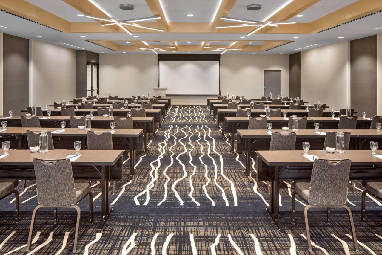 Delta Hotels By Marriott Minneapolis Northeast מראה חיצוני תמונה