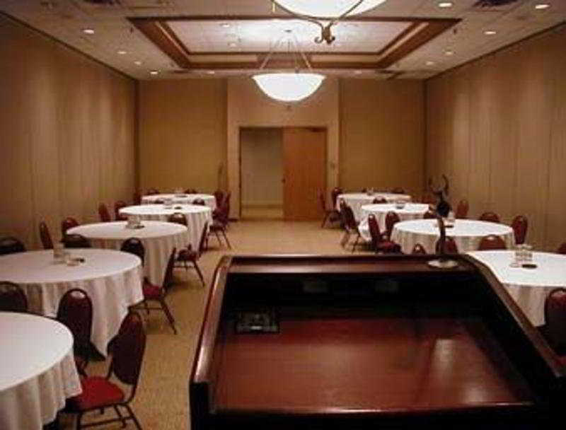 Delta Hotels By Marriott Minneapolis Northeast מסעדה תמונה