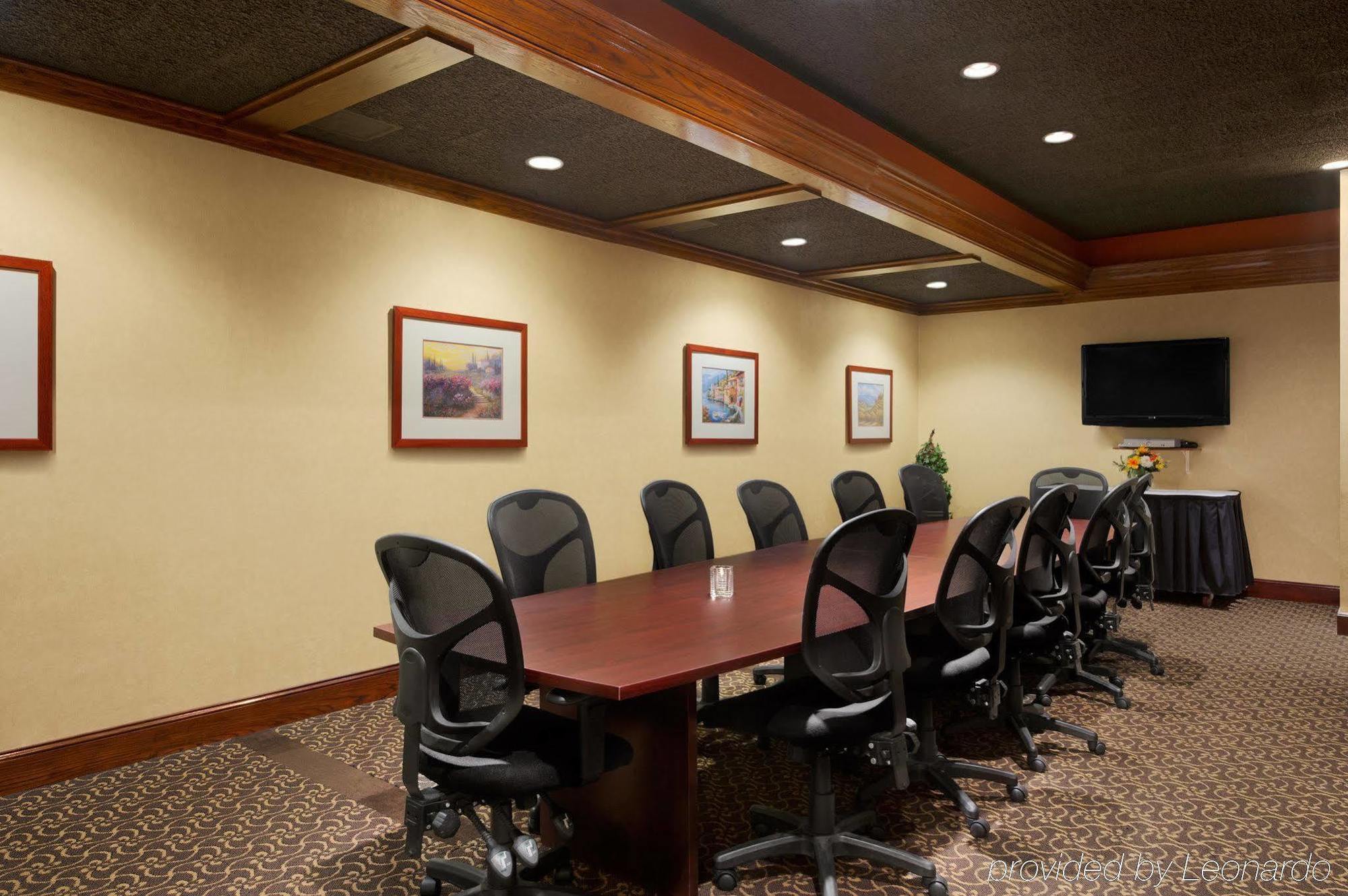 Delta Hotels By Marriott Minneapolis Northeast מראה חיצוני תמונה