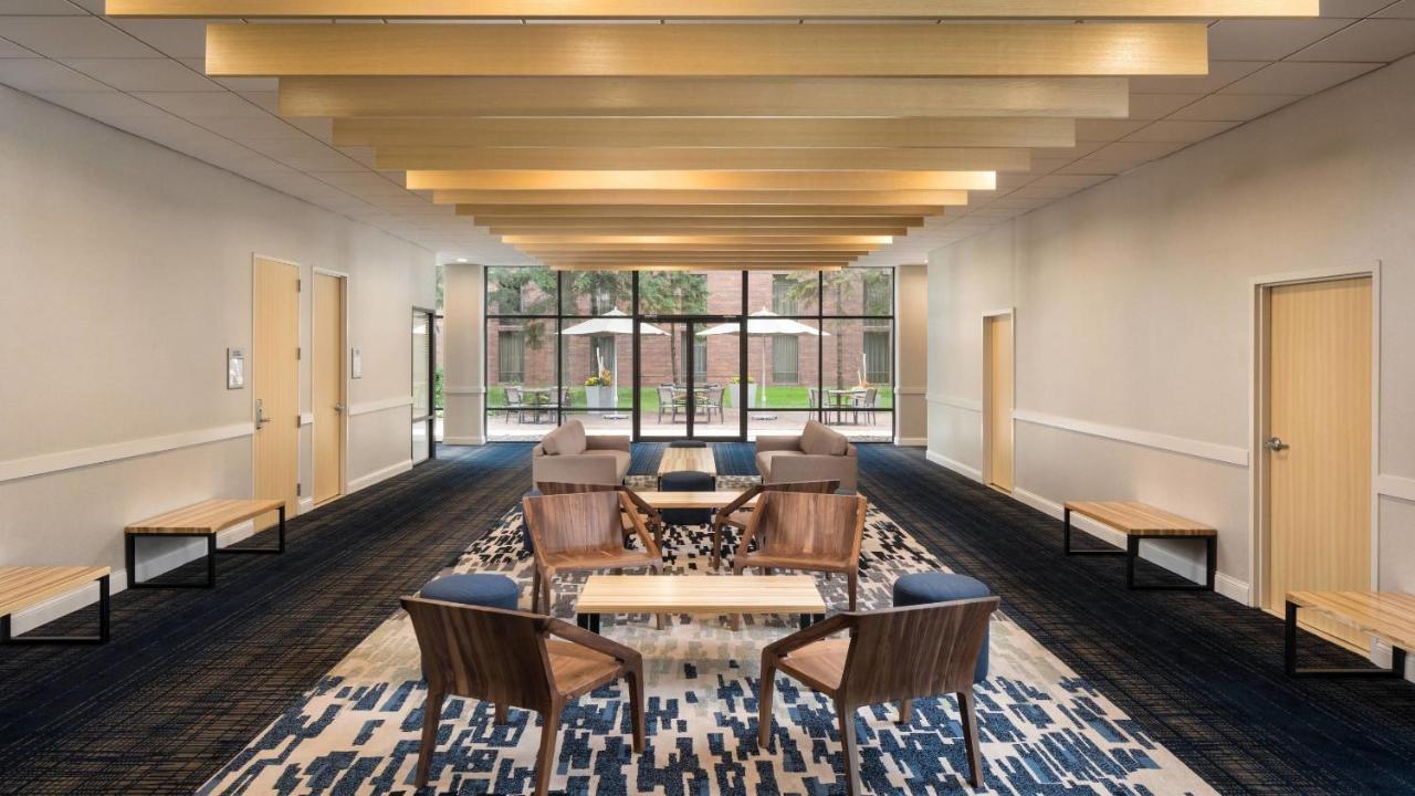 Delta Hotels By Marriott Minneapolis Northeast מראה חיצוני תמונה